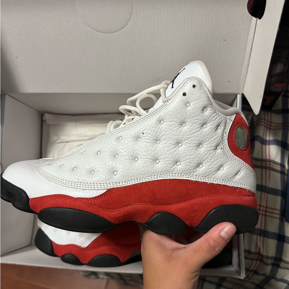 jordans 13’s “Chicago” 2017 release